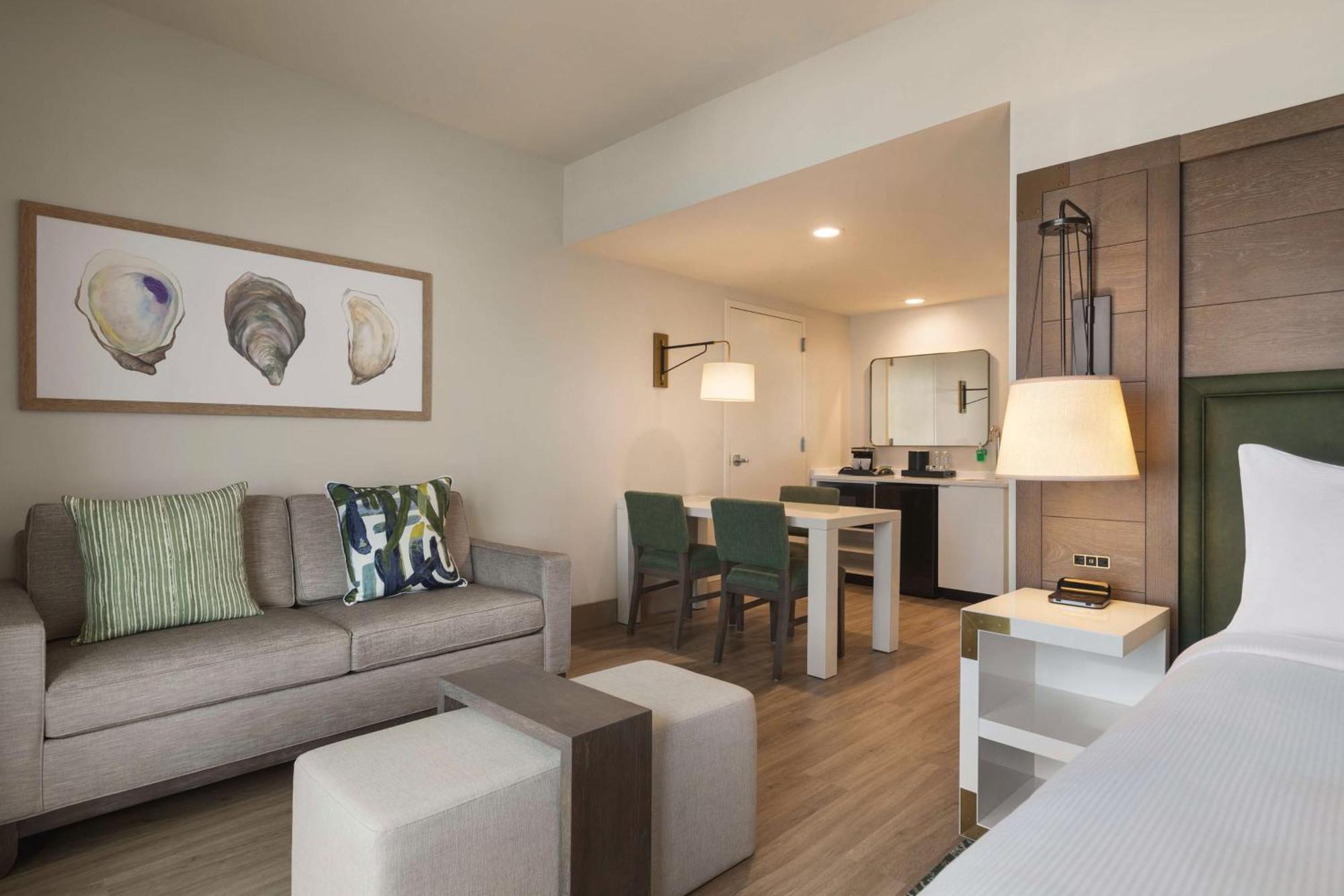 Embassy By Hilton Panama Panama City Beach