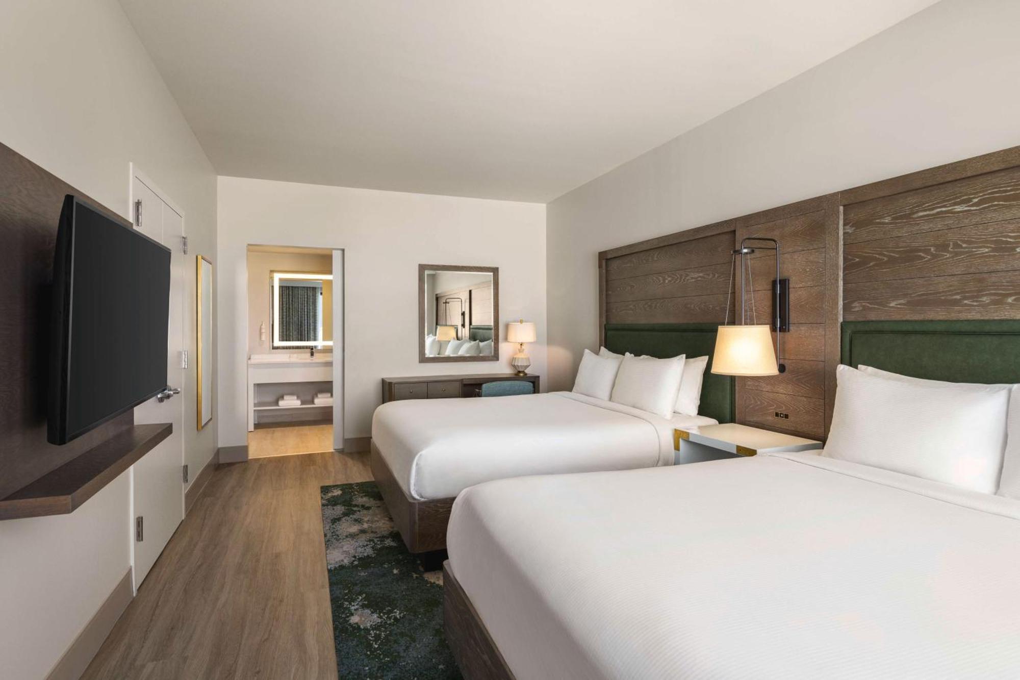 Resort Embassy By Hilton Panama 4*