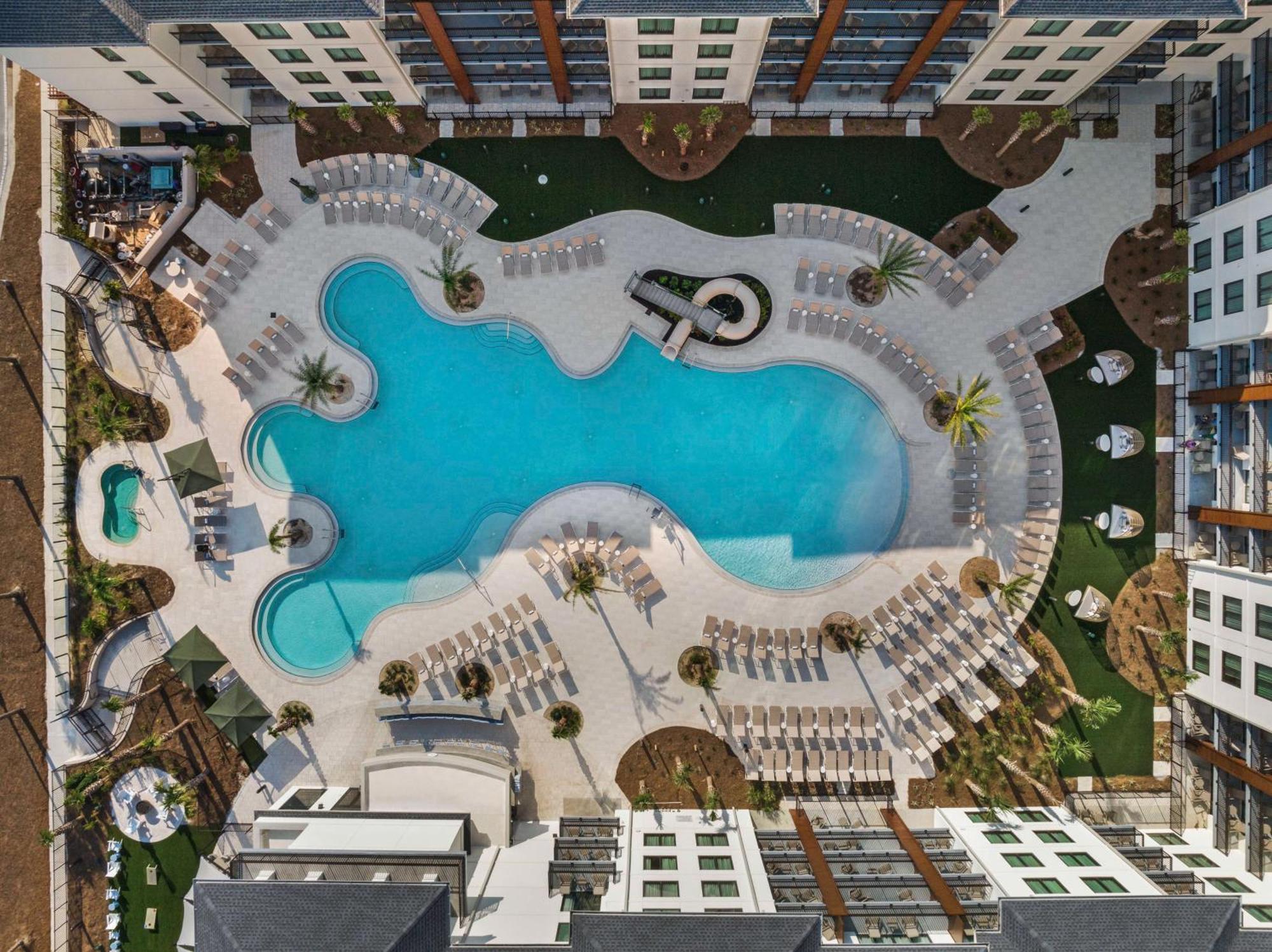 Resort Embassy By Hilton Panama Panama City Beach